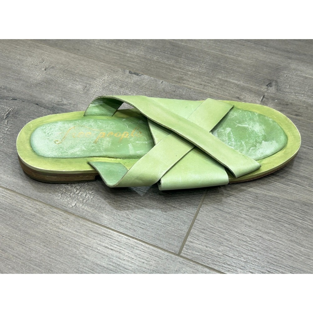 Free People Del Mar Sandals Womens 7 Green Leather Slide Strappy Boho Summer - Picture 2 of 9